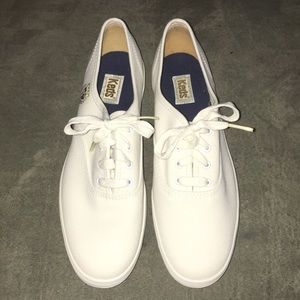 NEW White Keds w/ Crest